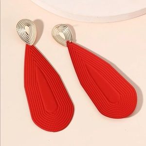 Beautiful geometric drop Red and gold earrings
